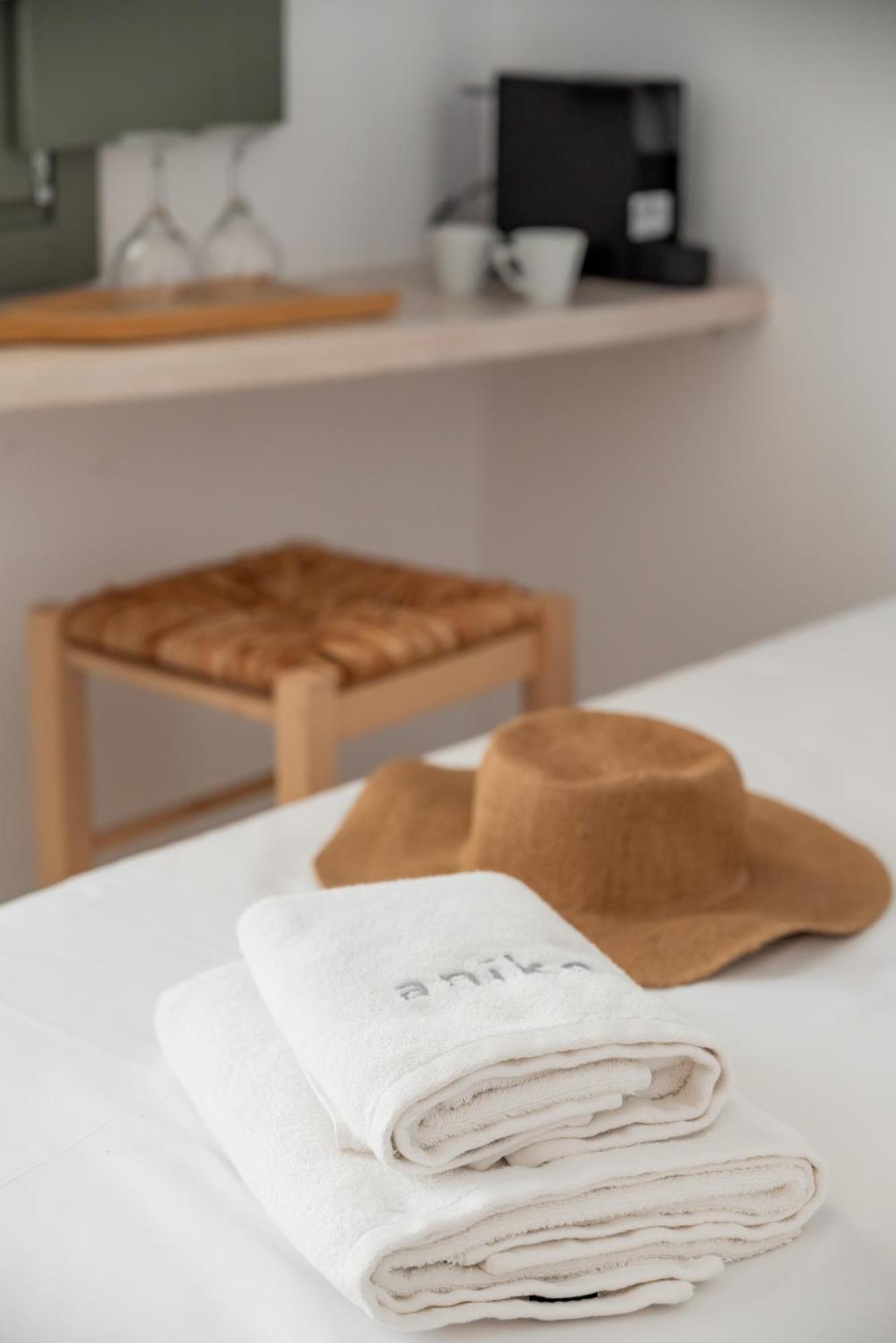Aniko Suites White Alley Mykonos Town ภายนอก รูปภาพ