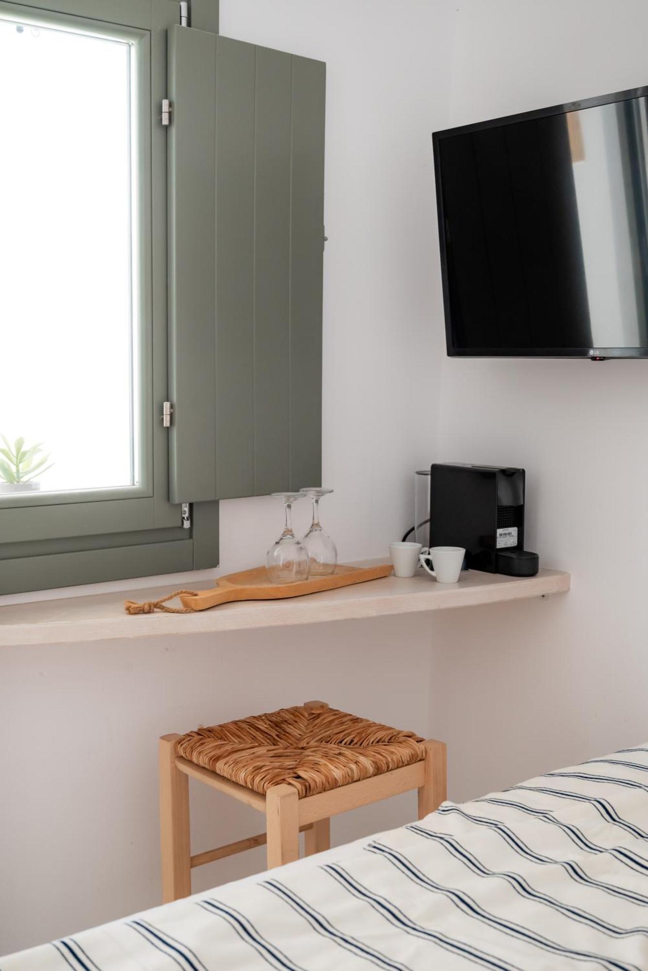 Aniko Suites White Alley Mykonos Town ภายนอก รูปภาพ