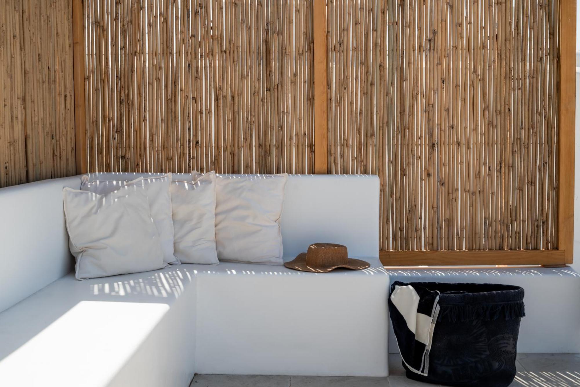 Aniko Suites White Alley Mykonos Town ภายนอก รูปภาพ