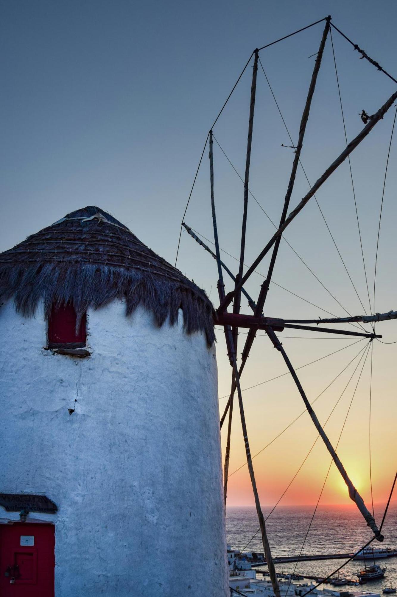 Aniko Suites White Alley Mykonos Town ภายนอก รูปภาพ